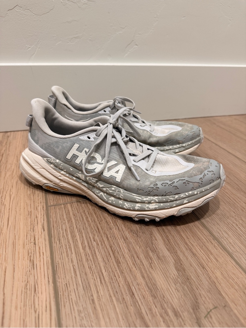 Hoka Women’s Speedgoat 6 Running Sneakers